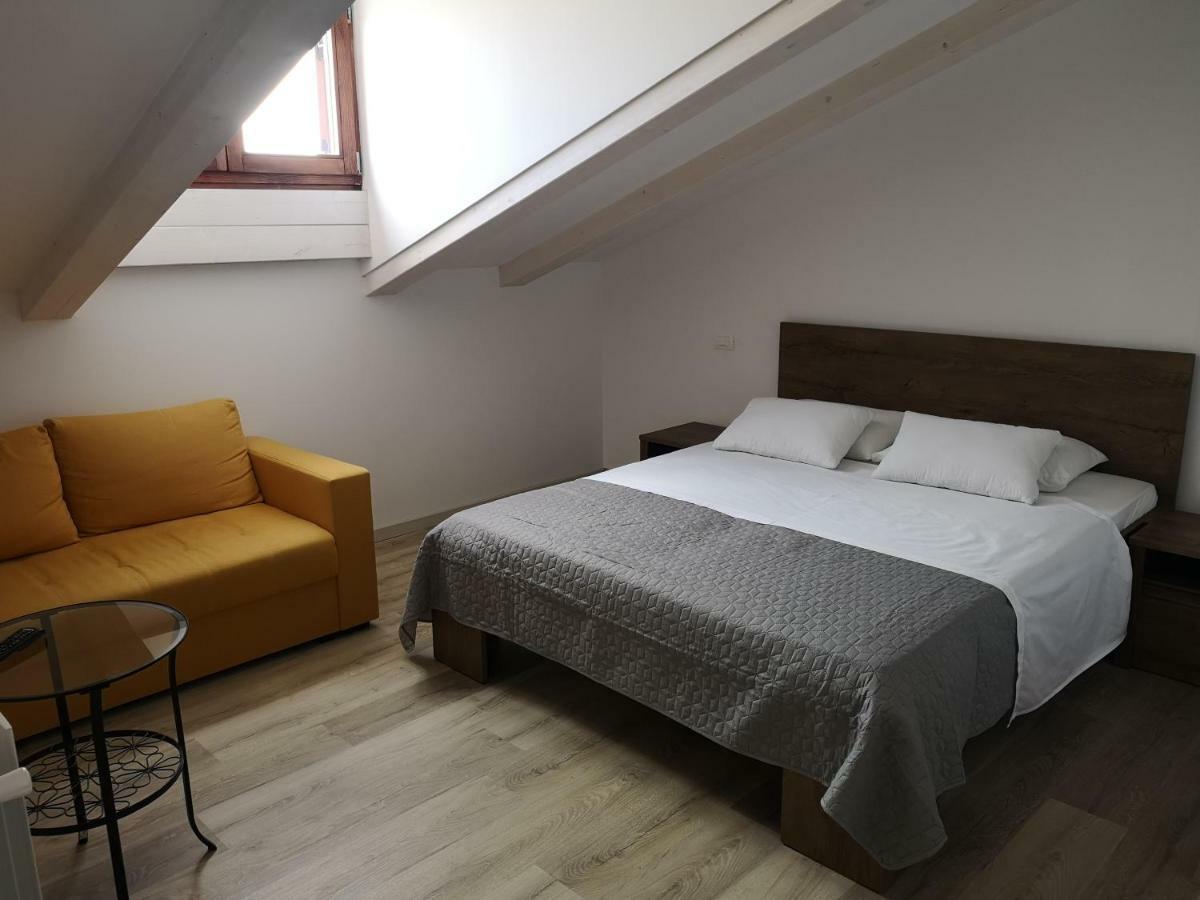 Apartments Val Ровинь Экстерьер фото