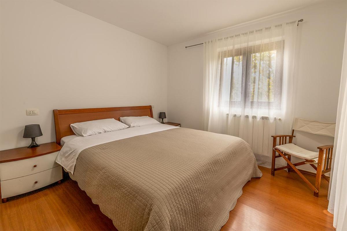 Apartments Val Ровинь Экстерьер фото