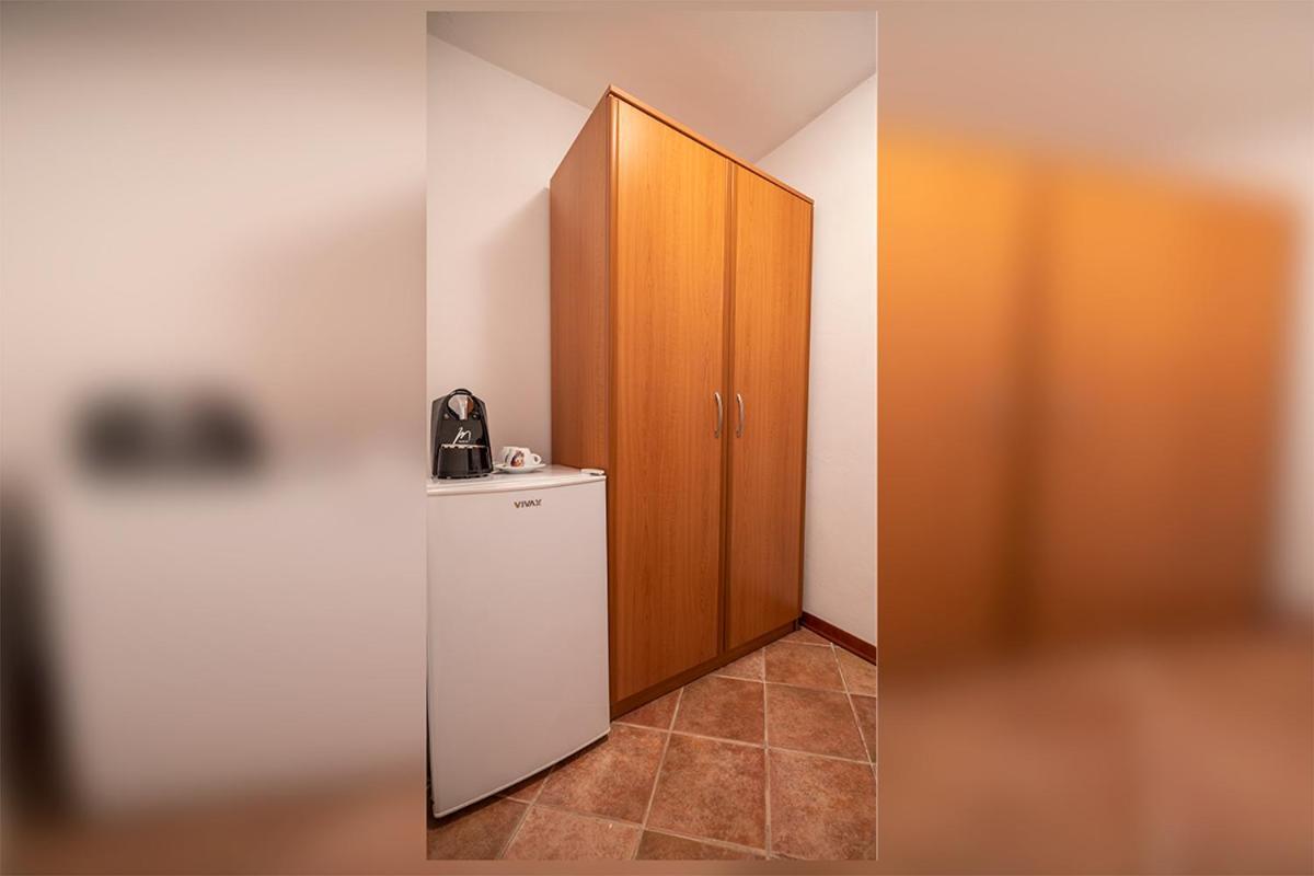 Apartments Val Ровинь Экстерьер фото